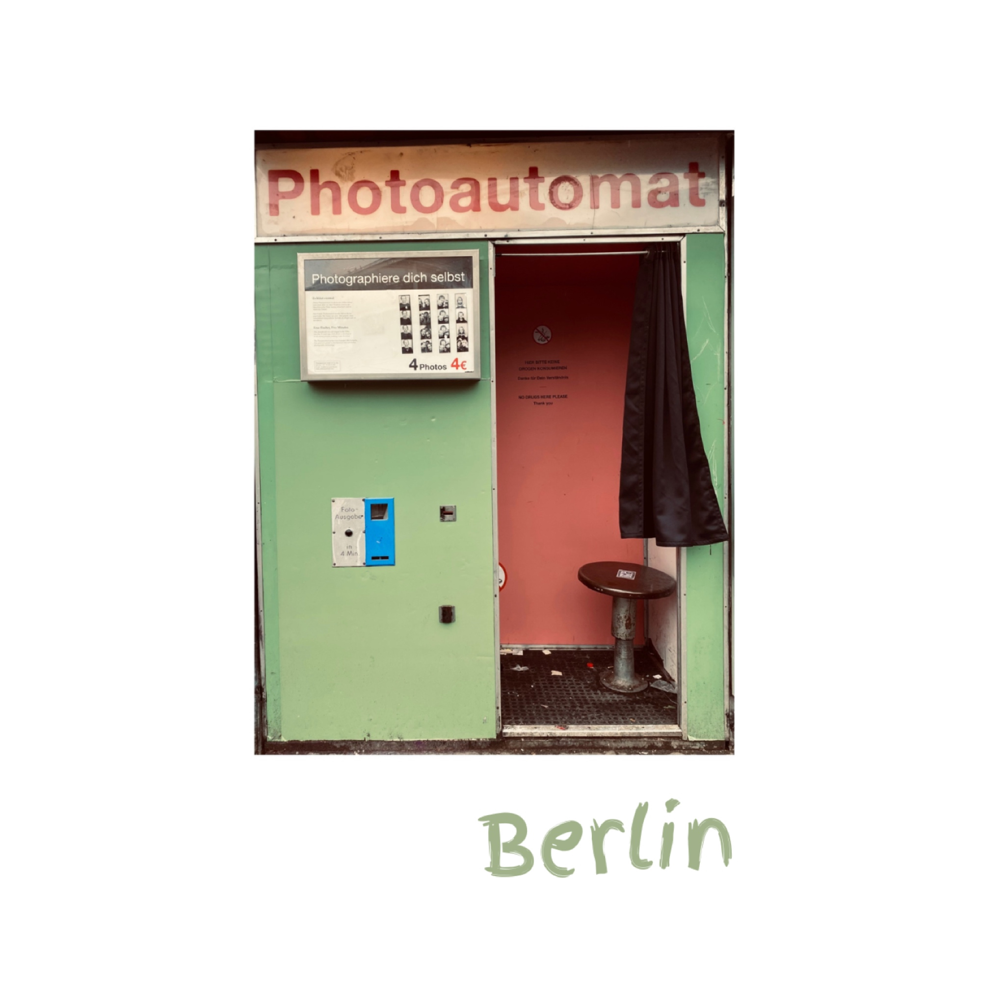 In Love with Berlin's photo booths.